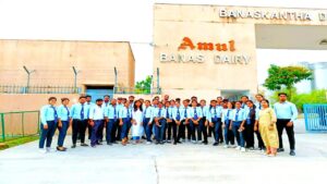 Amul Operational Workforce Expansion New Jobs in Plant Assistance and Distribution